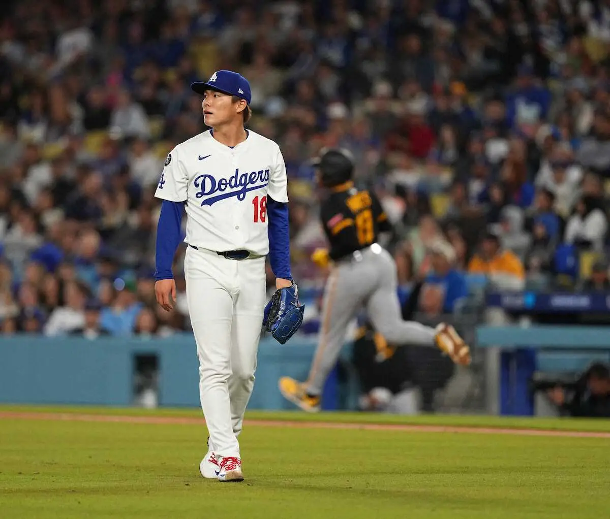 【画像・写真】ドジャース・山本由伸　5回3失点…メジャー最悪4四球で2敗目「リズムの悪い投球」