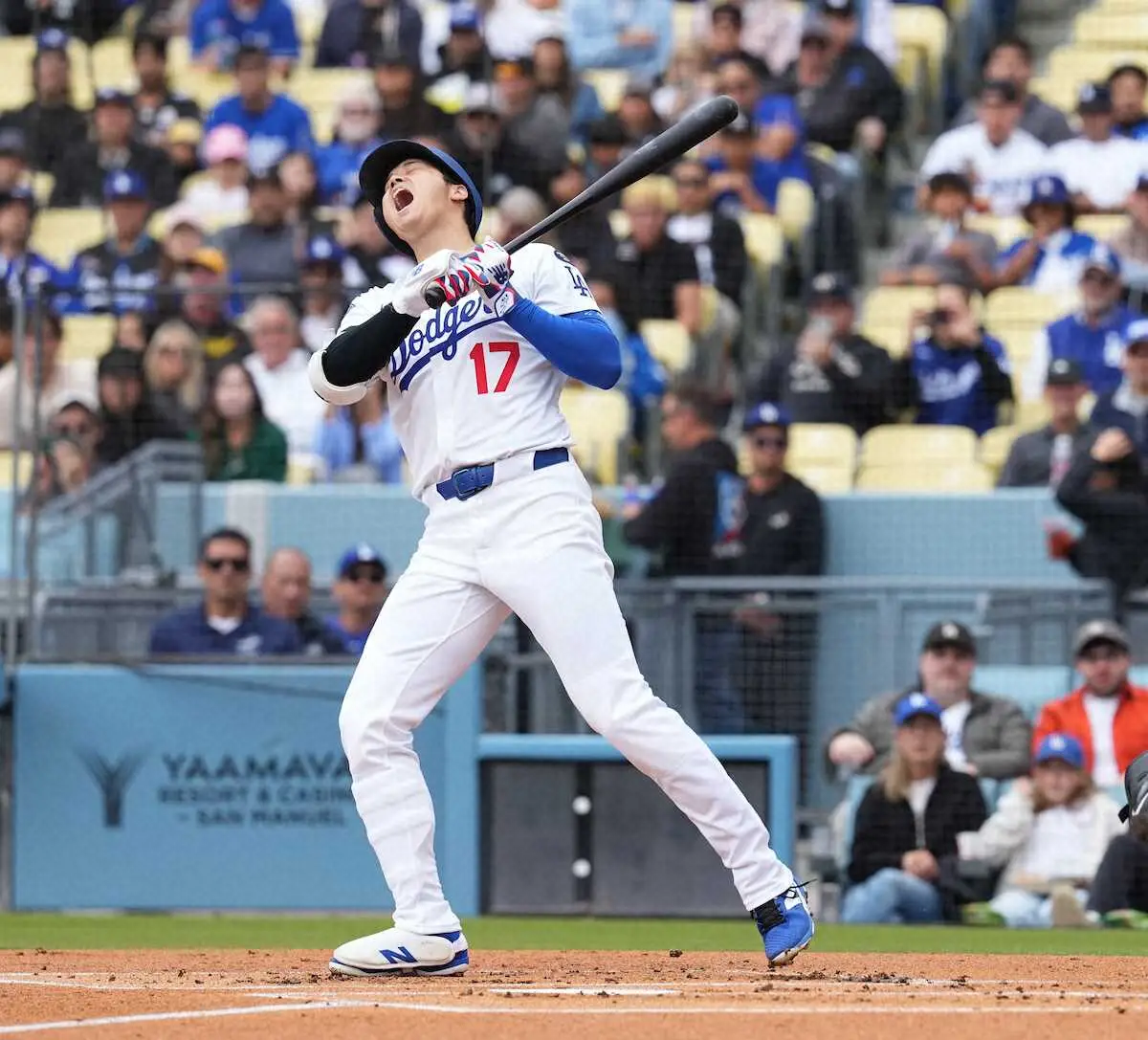 【画像・写真】大谷翔平　第1打席は四球　顔面付近への投球に声上げる場面も　2点ビハインドも大谷四球から4得点猛攻