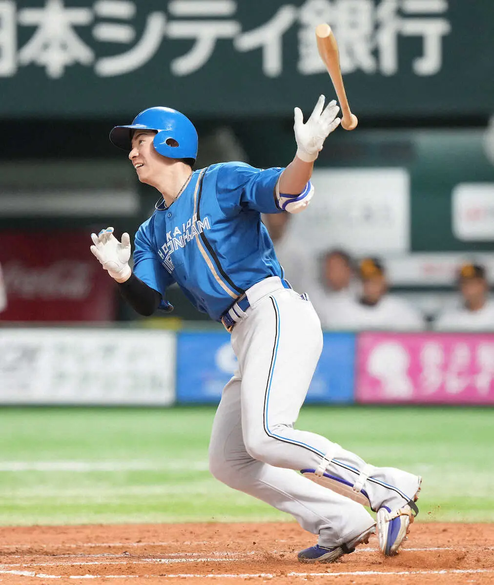 【画像・写真】日本ハム松本剛が「魚雷バット」使用で即安打　「振り抜きやすさはある」