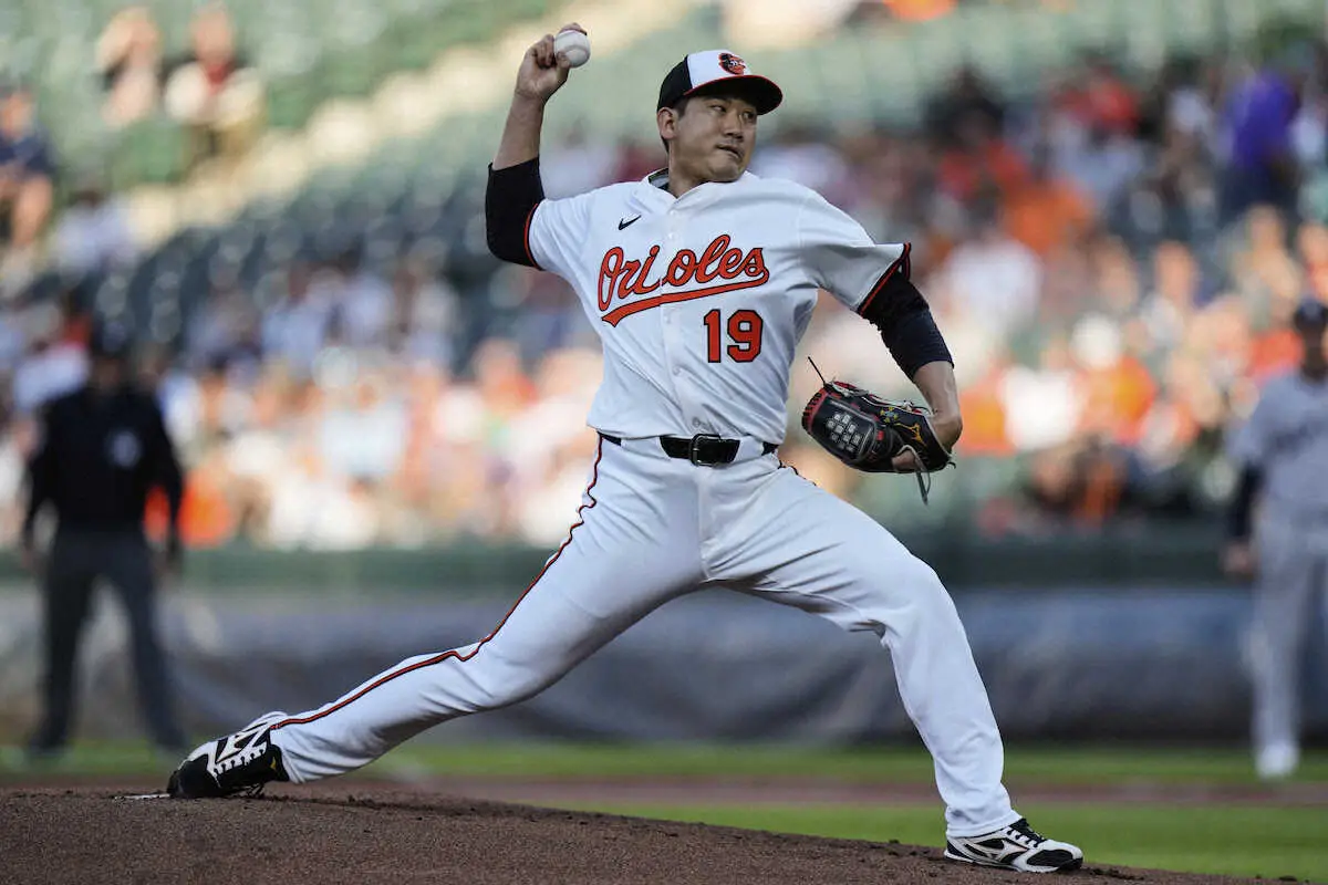 【画像・写真】オリオールズ・菅野　責任感の表れ　勝っても負けても報道陣に対応