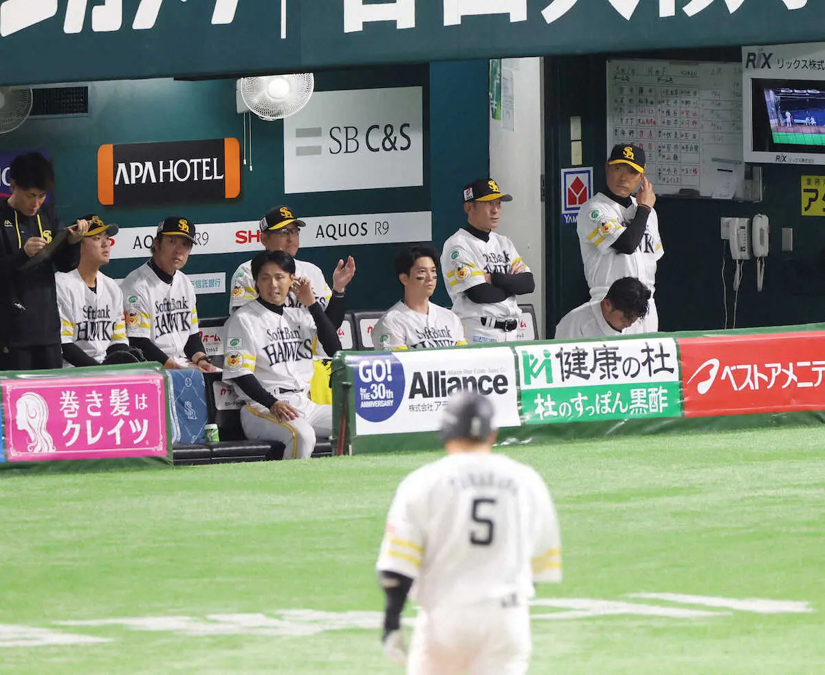 【画像・写真】ソフトバンク2度目の5連敗で借金は今季最悪「7」　上沢直之は古巣に3失点「本当に悔しい…」