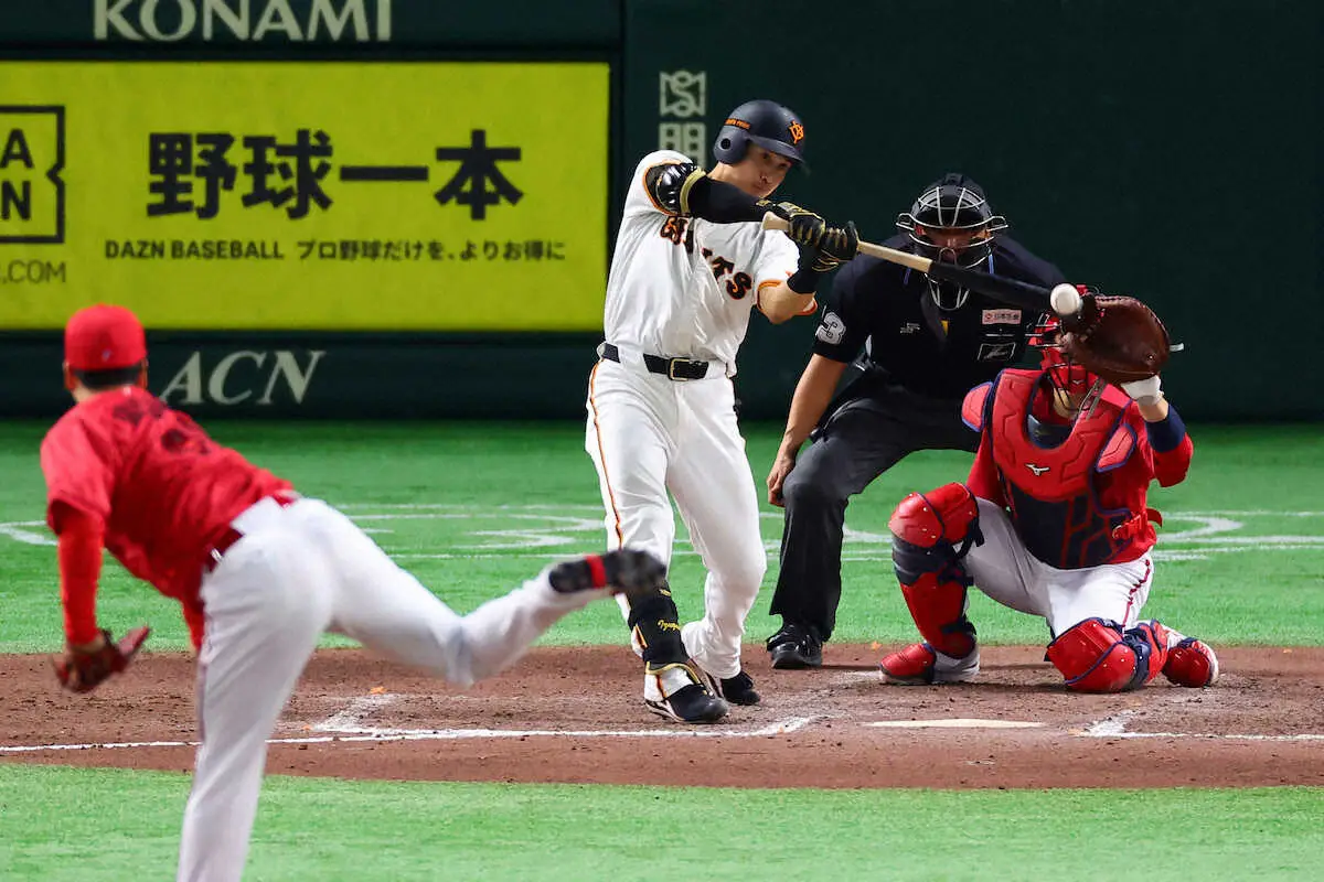 【画像・写真】巨人・泉口友汰が17打席ぶり安打　島内から中前打