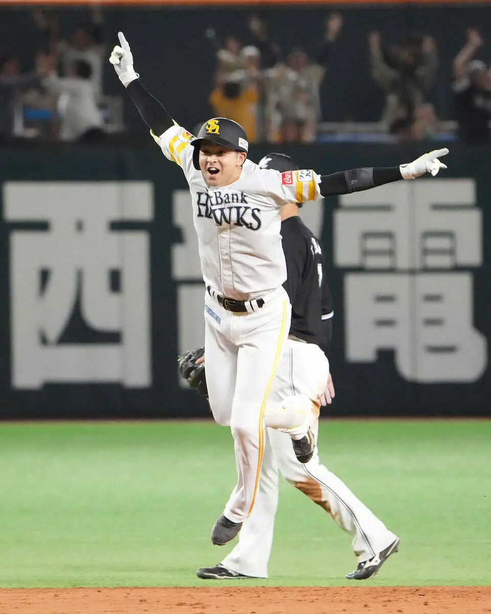 【画像・写真】ソフトバンク・川瀬「皆さん、やりました！」代打逆転サヨナラ打!!9回2死からミラクル