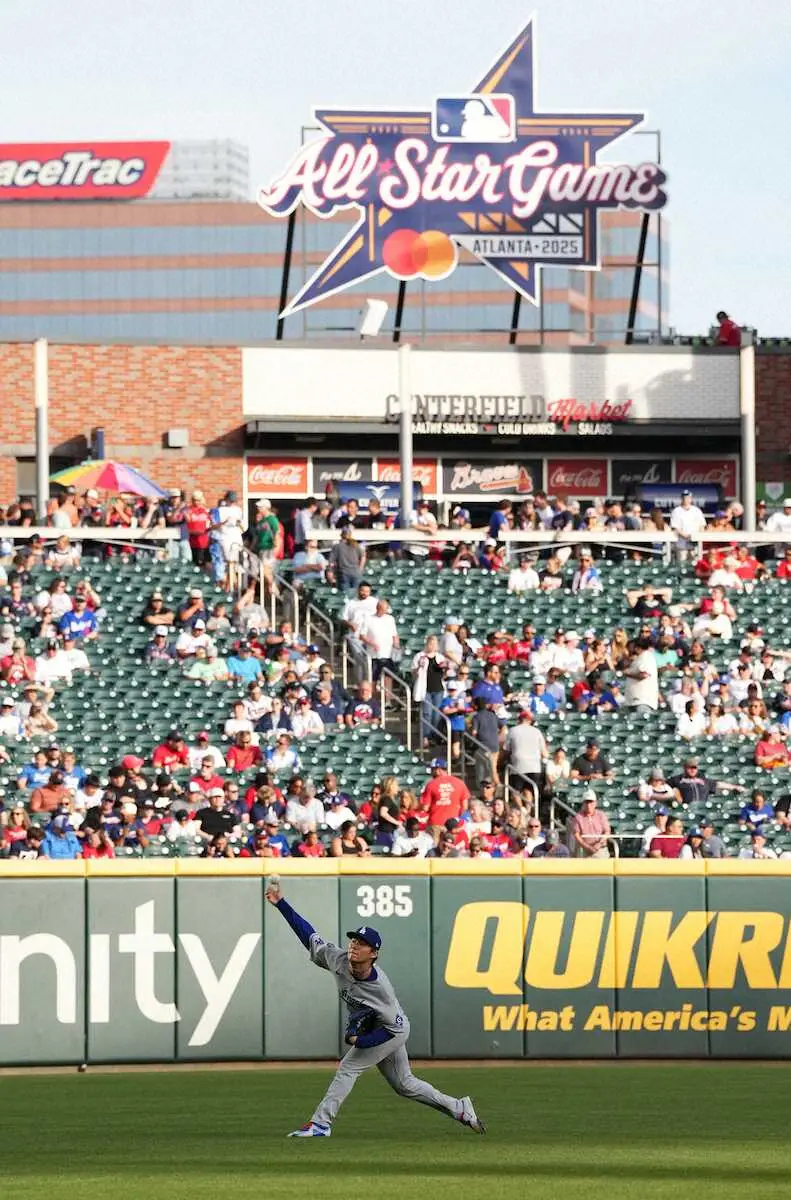 【画像・写真】山本由伸　抜群フィールディング！顔面付近171キロ打球をキャッチ　守備力でペースつかむ