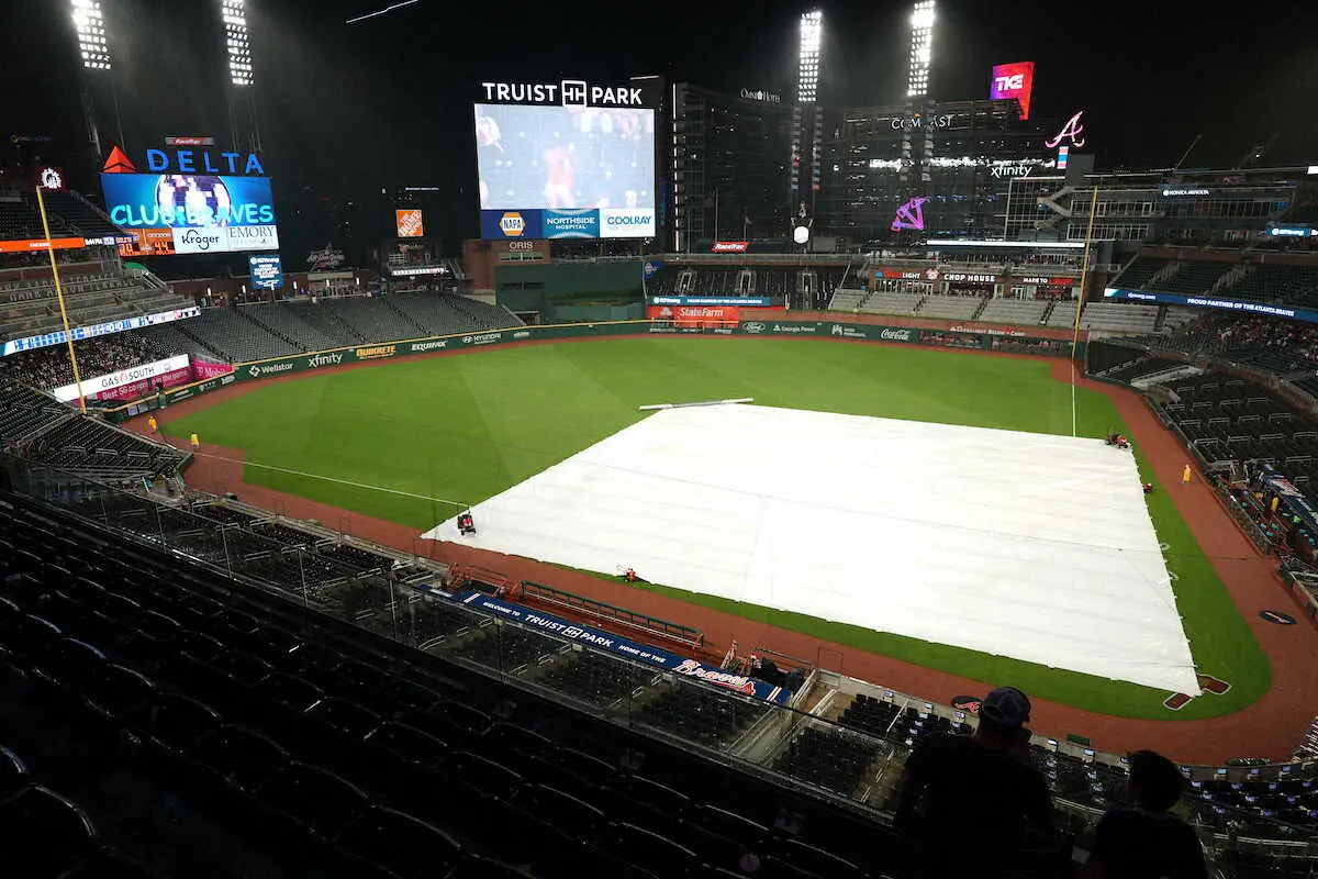 【画像・写真】ドジャース　2―1の8回終了時に雨天中断　山本由伸が6回1安打無失点と好投　ベッツが5号ソロで援護