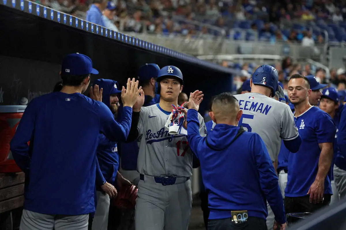 【画像・写真】大谷翔平が5年連続2桁盗塁　3回に四球→二盗→フリーマン2ランで生還　「50―50」達成の思い出球場