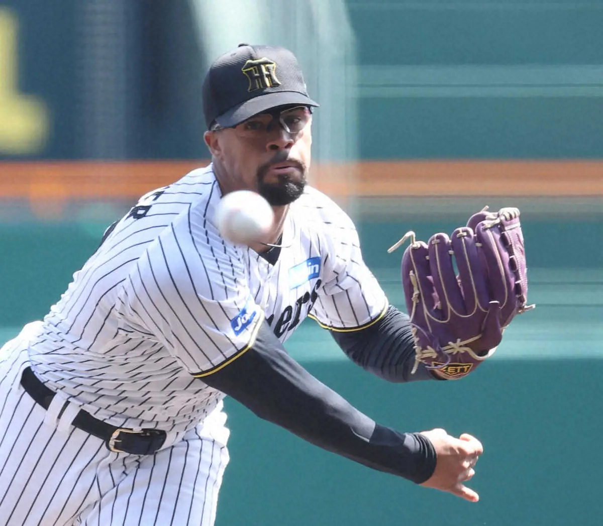 【画像・写真】阪神・デュプランティエが1軍合流で東京ドームでの試合前練習に参加　3日ヤクルト戦で来日初勝利