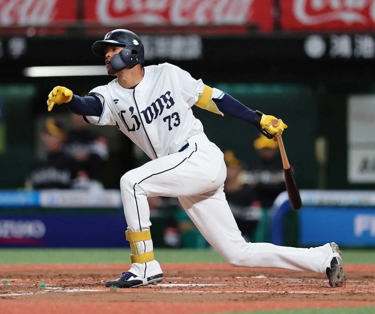 【画像・写真】西武・モンテル　支配下登録され1軍デビュー　プロ初安打はお預けも「対応できるように練習したい」