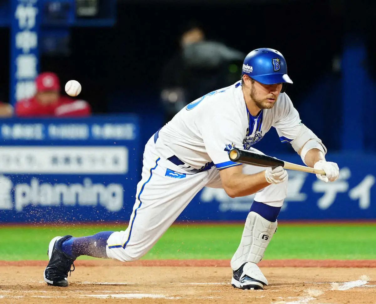 【画像・写真】DeNAバウアー　黒星消える！　124球の熱投、8回3失点でマウンド降り、9回に同点に追いつく