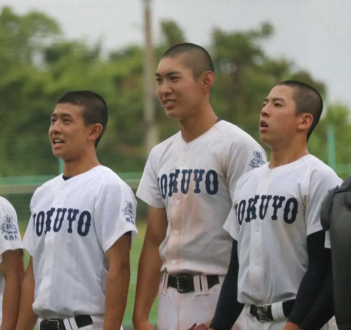 【画像・写真】関大北陽　4年ぶり4強　身長1メートル91の井藤が2安打躍動「逆方向に返そうと思って打ちました」