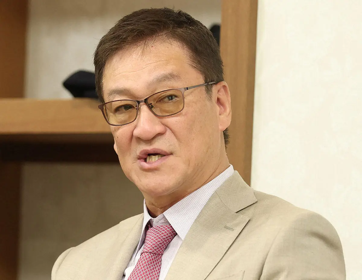 【画像・写真】片岡篤史氏　引退を決意した意外な場所「東京に着いて、周りがみんな寝てる。その時に…」