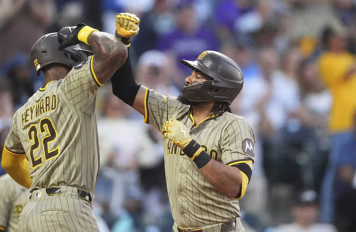 【画像・写真】パドレスが打線大爆発！6回までに20得点　22安打＆5発　今季まだ6勝の弱小ロッキーズ襲う