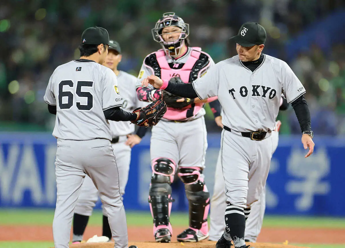 【画像・写真】巨人・阿部監督　堀田にあえて苦言　ボール要求も被弾に「そこは反省しないと」2失点惜敗に期待込め