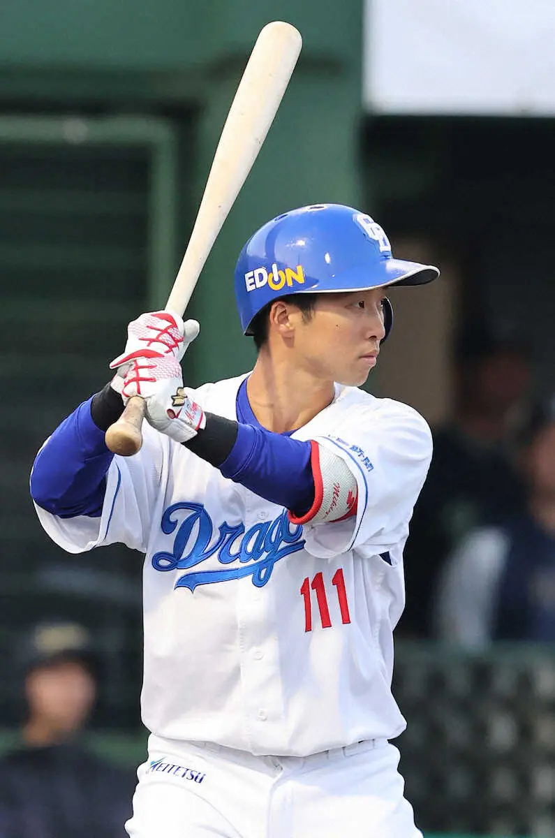 【画像・写真】中日・田中　ユニホーム忘れても躍動　三輪ブルペン捕手の「111」着て逆転勝利呼んだ