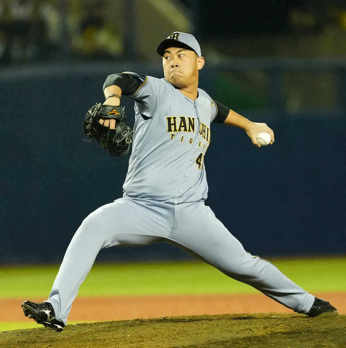 【画像・写真】阪神・桐敷　“第二の故郷”新潟で1回完全！　大歓声を背に「思いっきり投げられた」