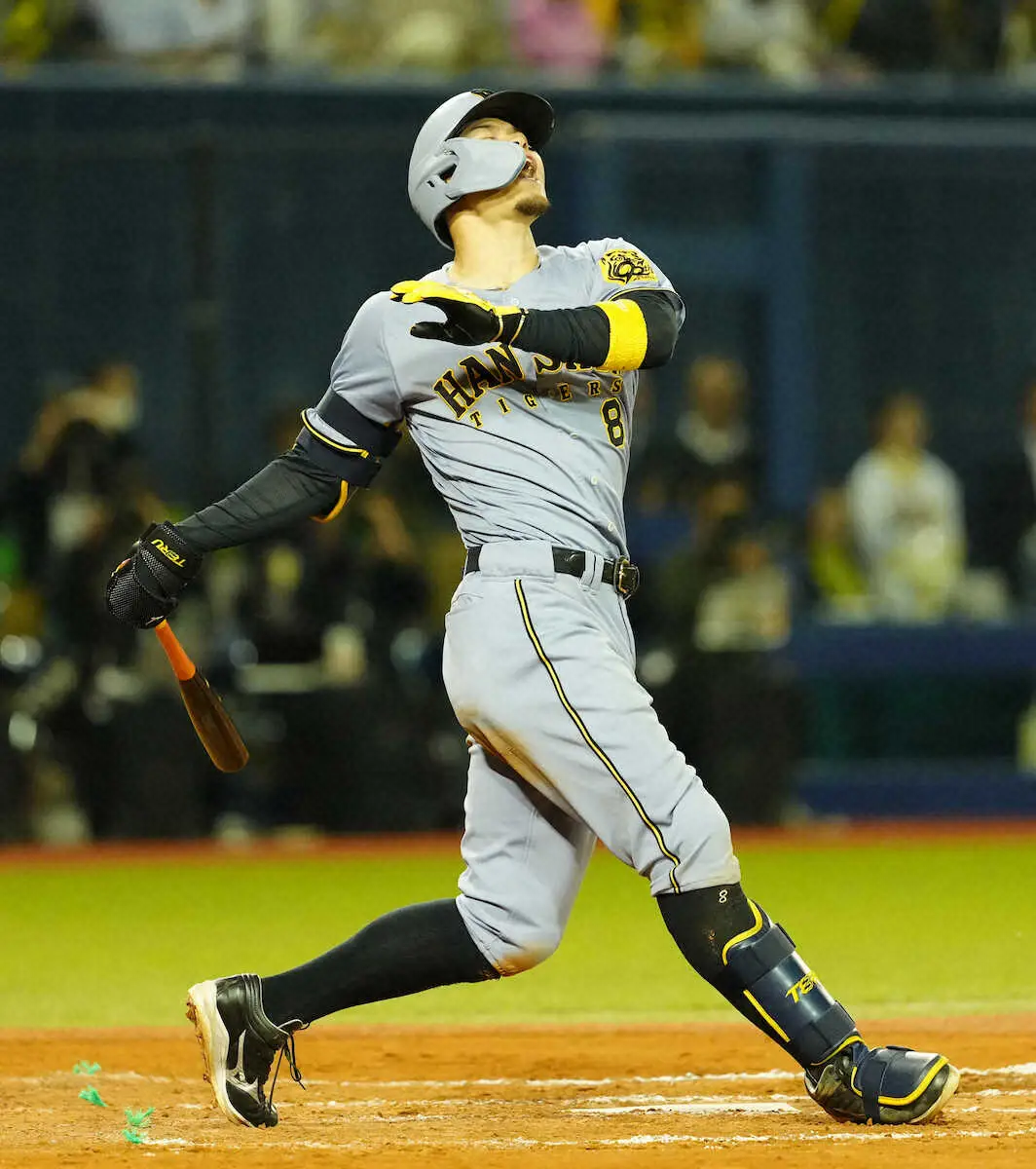 【画像・写真】“地方の鬼”阪神・森下＆佐藤輝がケイに苦戦　森下「次は打てるように」