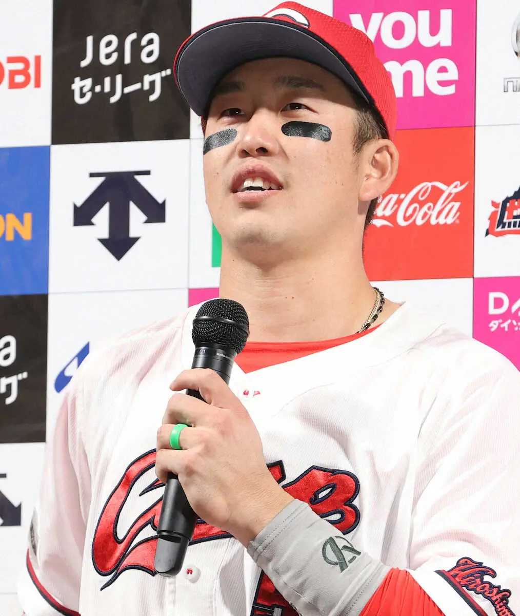 【画像・写真】広島・小園海斗　天国に届けたプロ初満弾「パワーをもらった」お立ち台でおととい祖父を亡くしたと明かす