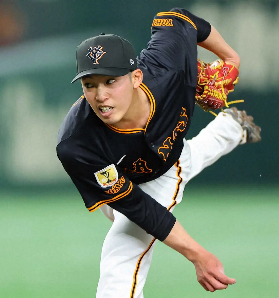 【画像・写真】巨人・赤星優志に遠い白星　1―0の6回に同点弾浴びて降板　前夜の山崎に続いて膝に手をつきガックリ