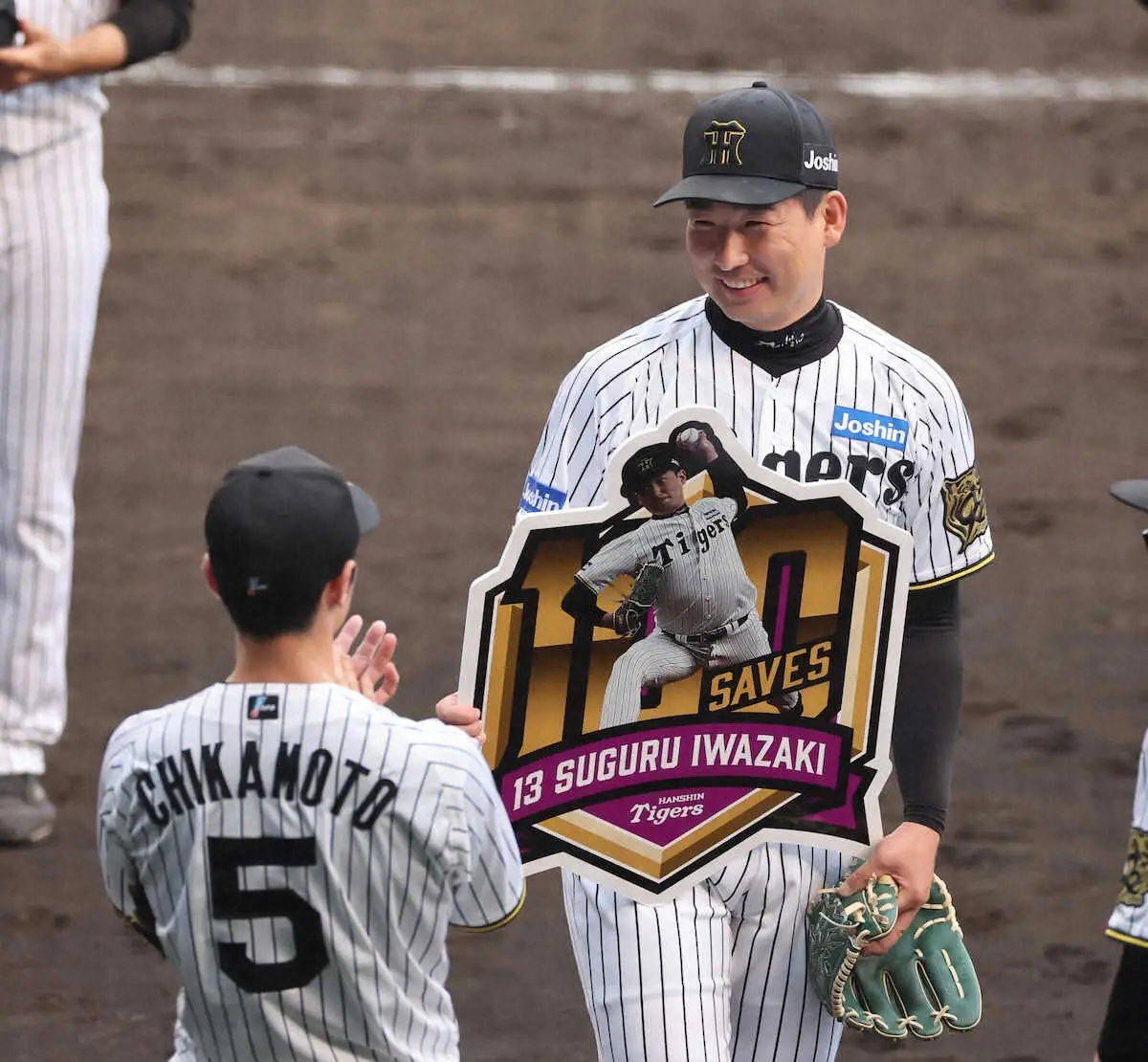【画像・写真】阪神・岩崎と一問一答（下）　思い出のセーブはあの歓喜「ベタというとあれですけど、凄く記憶に」