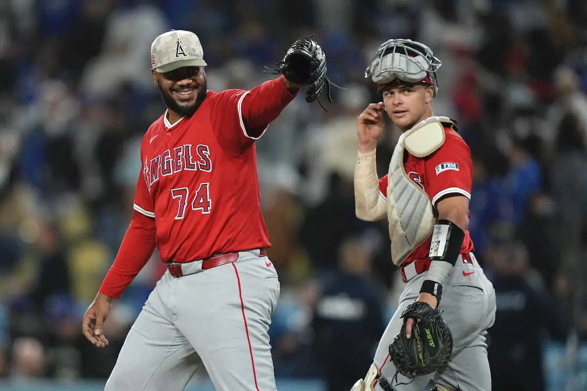 【画像・写真】大谷翔平の足が珍事を誘発　エ軍守護神ジャンセンが2点リードの9回に故意ボーク　大谷を三塁に進ませる