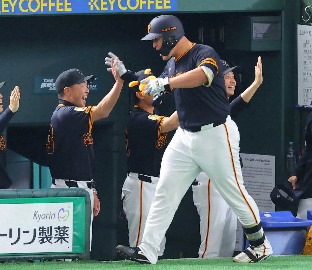 【画像・写真】巨人・阿部監督「私の継投ミスでございます」