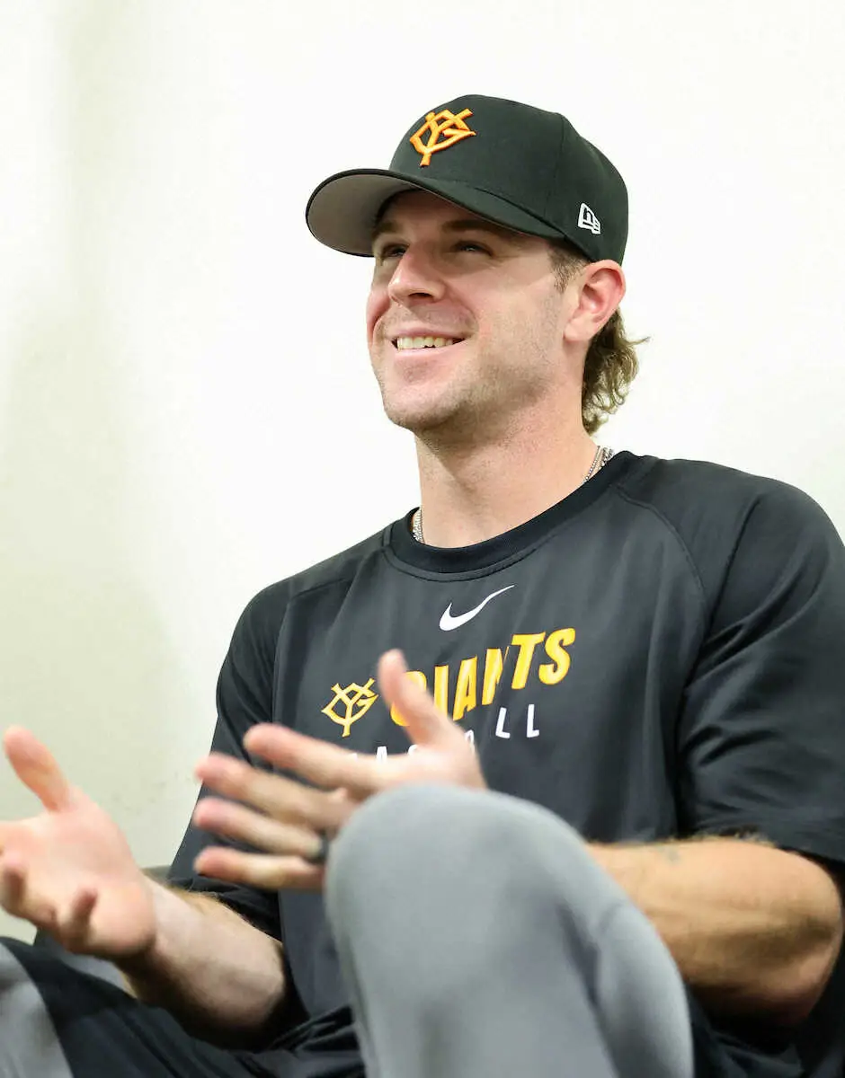 【画像・写真】【巨人・キャベッジ　インタビュー】好発進の理由、阿部監督、プライベート、決めポーズ誕生秘話語る