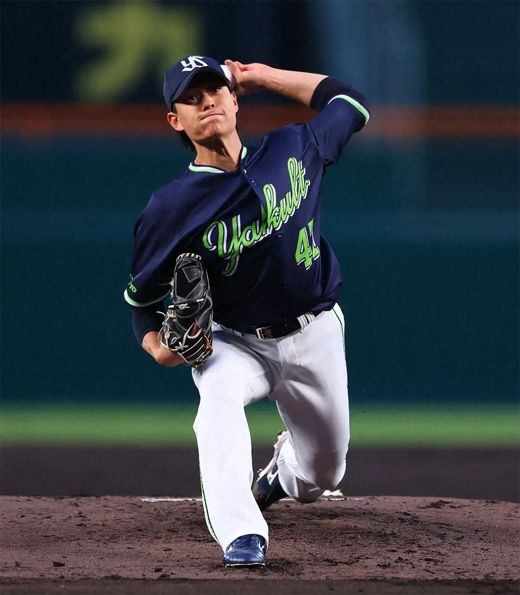 【画像・写真】ヤクルト・高橋　交流戦で1軍復帰へ　高津監督が説明　5月15日の2軍戦で実戦復帰