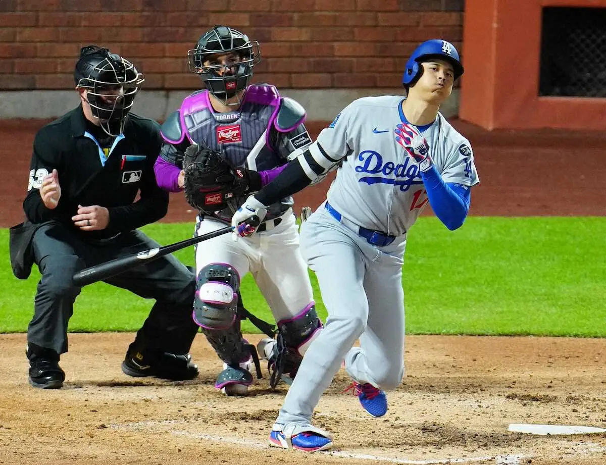 【画像・写真】大谷翔平　第4打席も三振で今季4度目の1試合3三振　左腕のスライダーにタイミング合わず　敵地は大歓声
