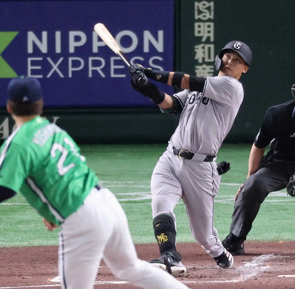 【画像・写真】巨人・吉川　4戦連続安打　3回に2号ソロ「打った自分が一番びっくりしています。打てて良かった」