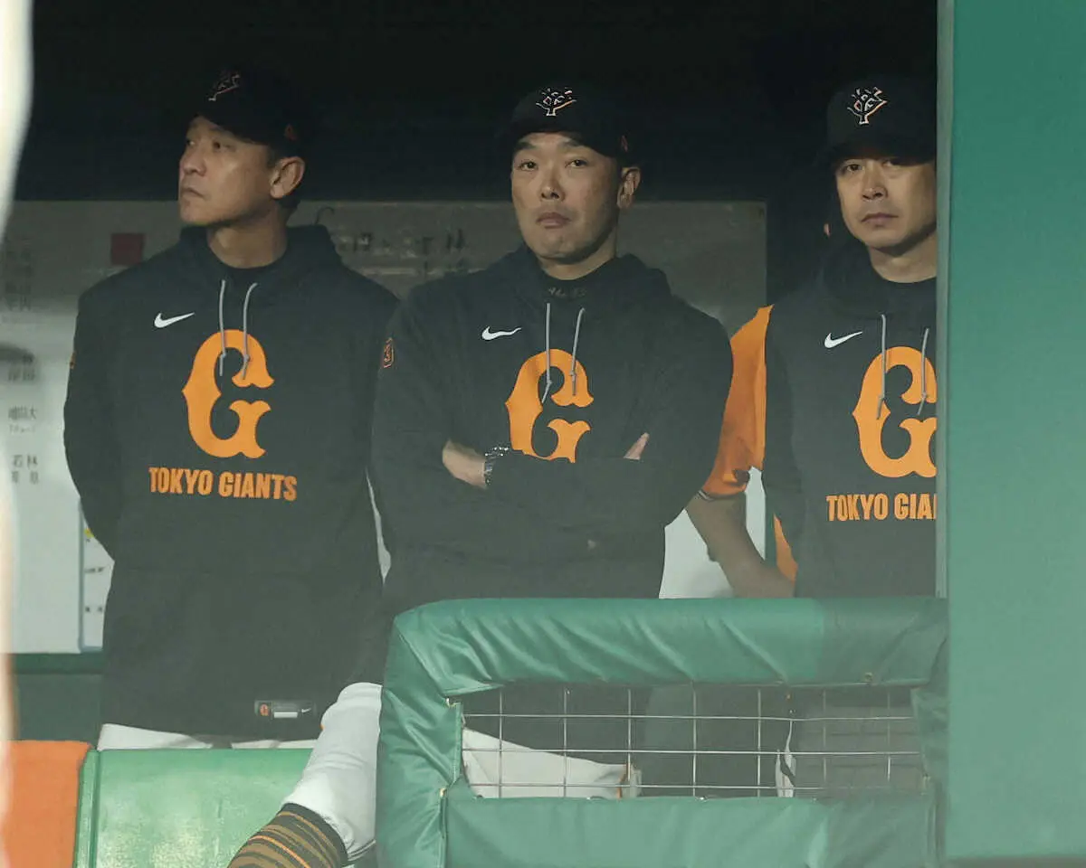 【画像・写真】巨人あまりに痛い連勝ストップ　岡本離脱中にキャベッジが…若林が…次々と負傷交代　3位に後退