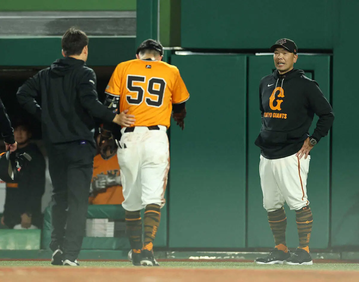 【画像・写真】巨人・阿部監督　キャベッジは「大丈夫だとは思うんだけど」　若林は「大丈夫そう」