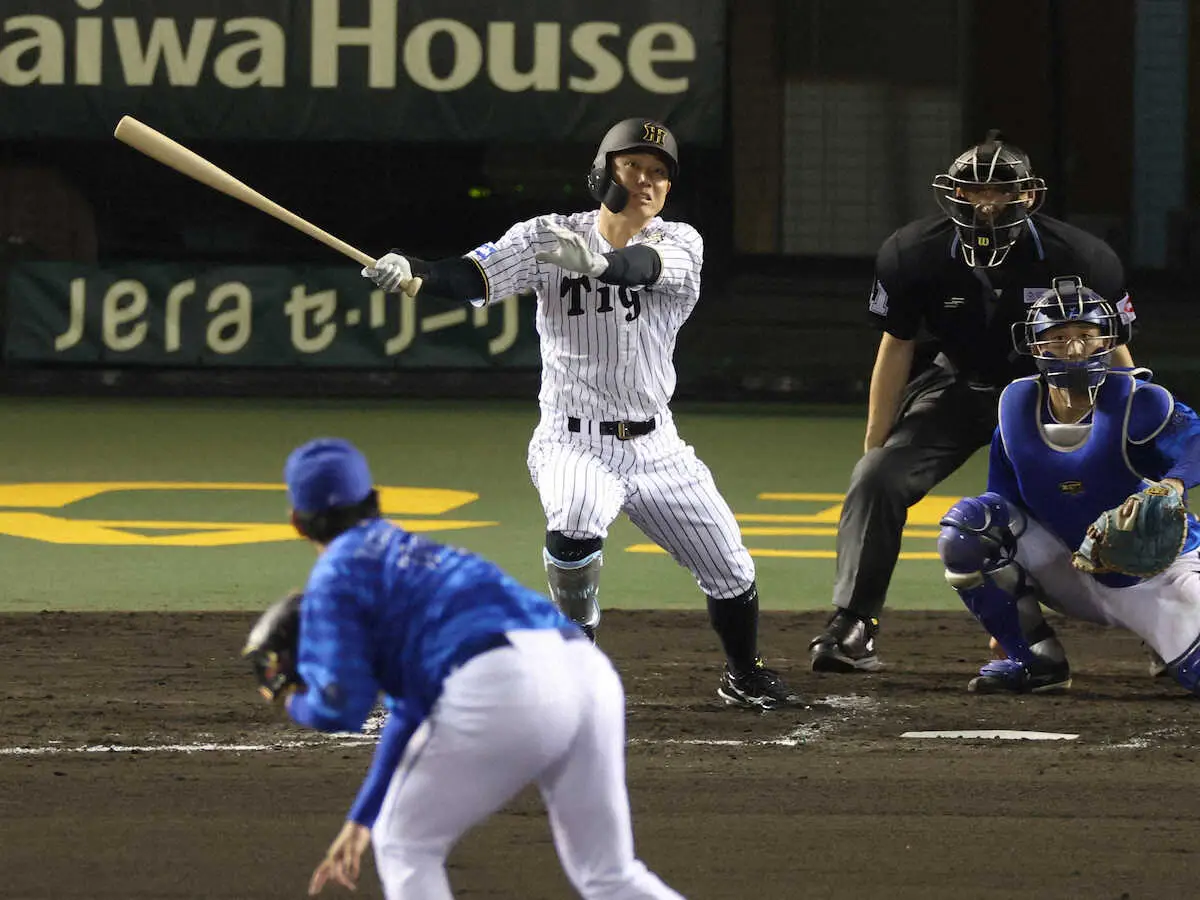 【画像・写真】阪神代打・糸原が劇勝の口火!!　10時間以上前からの準備がもたらす職人芸、藤川監督も最敬礼