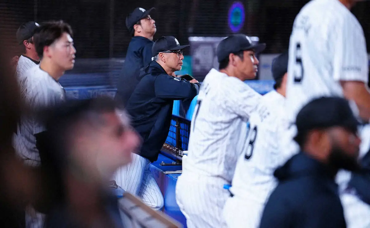 【画像・写真】併殺とバント失敗…ロッテ 終盤2度の好機生かせず　オリックス戦1点差負け5試合目に