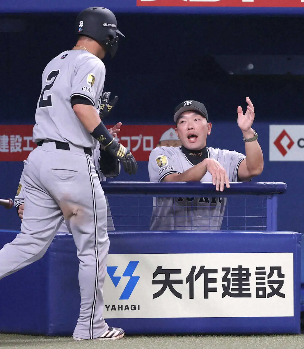 【画像・写真】巨人・阿部監督　開幕戦から24戦無失点のマルティネス絶賛「素晴らしい…全然点取られない」