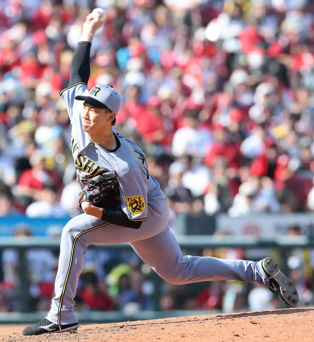 【画像・写真】阪神・湯浅が8回1死二塁で完璧火消し「勝ちを消さないように」　貫禄の13戦連続無失点で白星引き寄せた