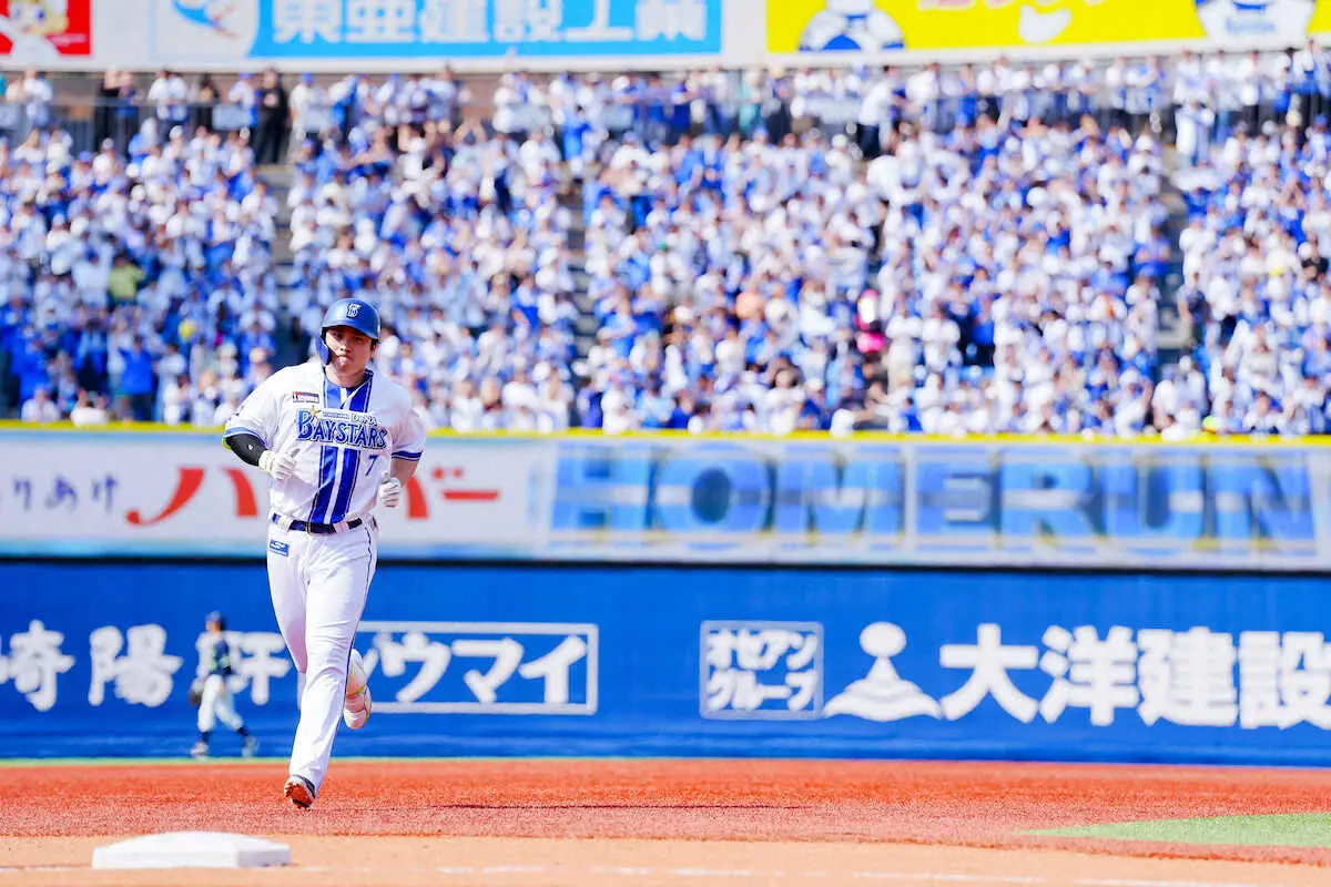 【画像・写真】DeNA4連勝けん引　佐野恵太が2戦連発＆全3打点　V打は「何とか仕事ができるようにと思って打席に」