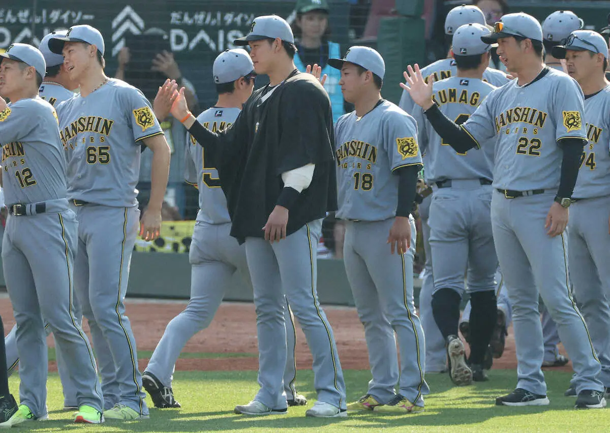 【画像・写真】阪神・藤川監督　30勝1番乗り、貯金10で交流戦へ　今季ここまで「振り返る要素は私自身まだない」