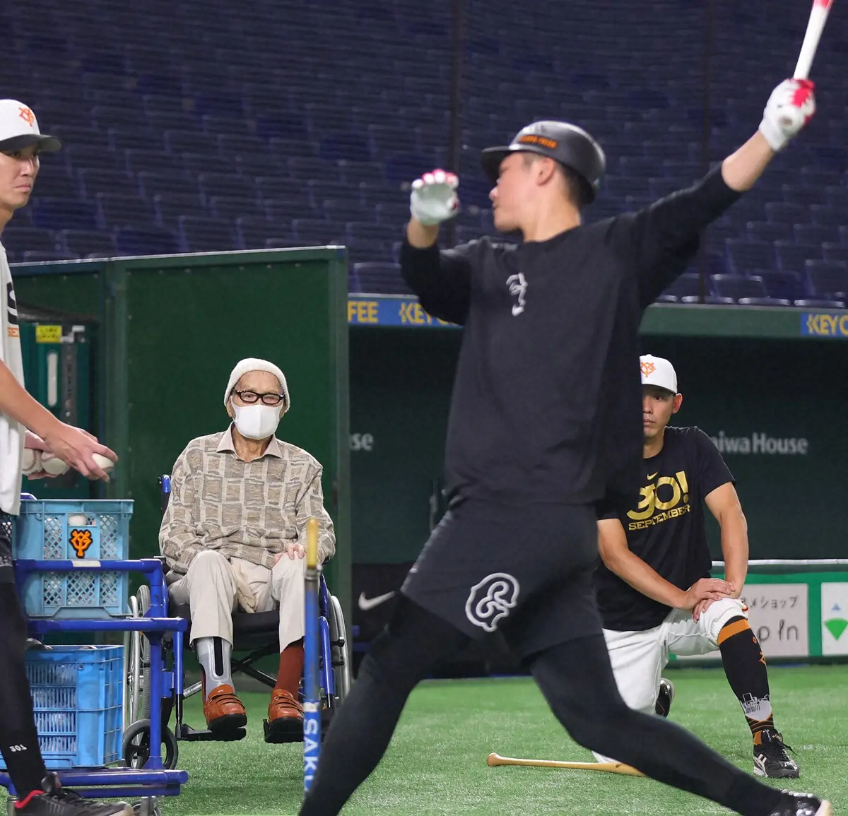 【画像・写真】巨人・坂本勇人　長嶋さん悲報に沈痛「“お前はいつまでもジャイアンツのリーダーでいなきゃいけない”と」