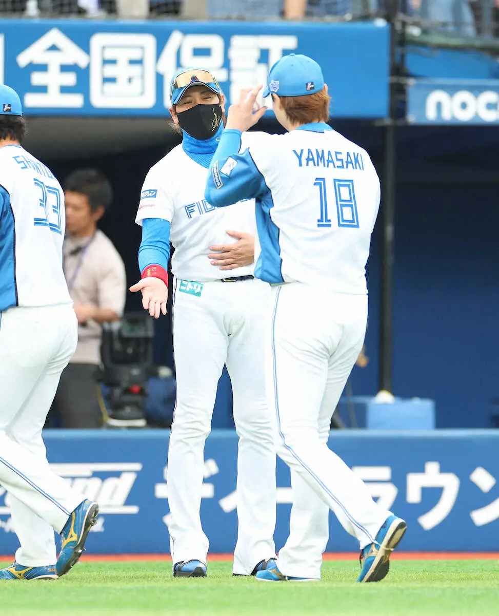 【画像・写真】【一問一答】日本ハム・新庄剛志監督　レイエスは欠場？「長い残業させたんでお休みです」