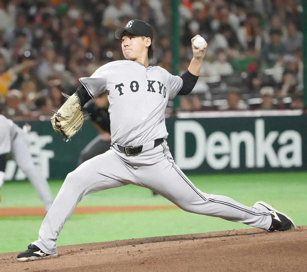 【画像・写真】巨人・井上温大が自身初の危険球退場　2回、周東の頭部に死球