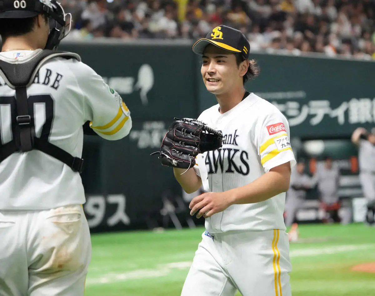 【画像・写真】ソフトバンク大野稼頭央が名前の由来となった松井稼頭央氏の前で念願の本拠地初登板　2回無失点の力投