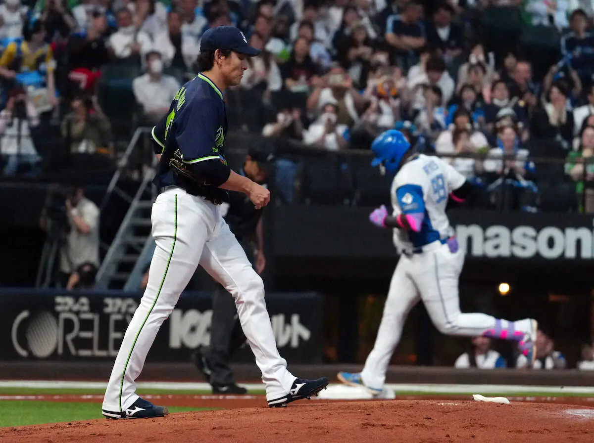 【画像・写真】ヤクルト　左腕対策の右打者9人打線不発…古巣と対決の高梨は4回6失点炎上