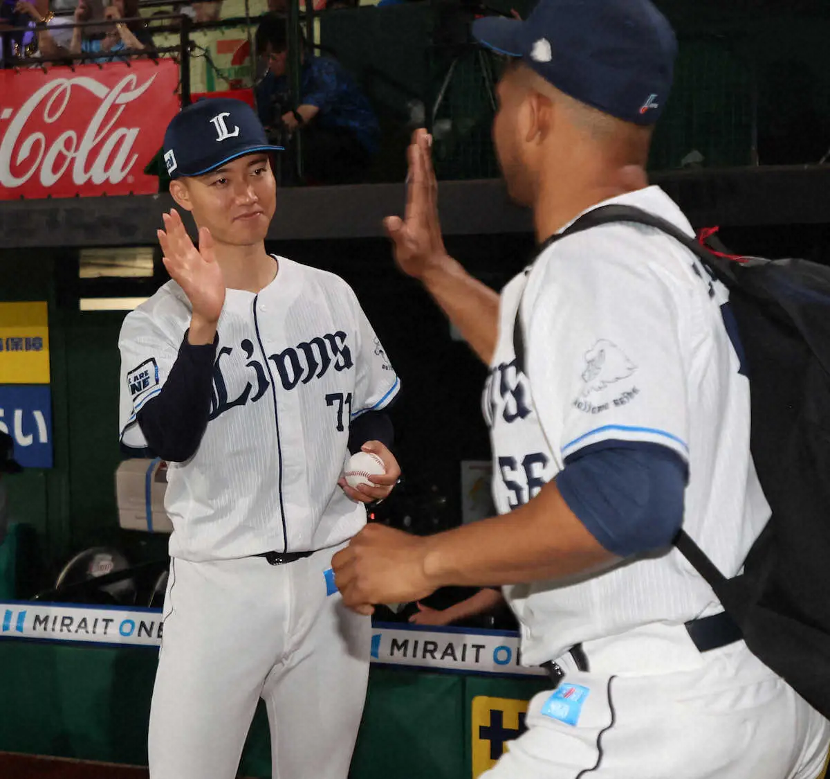【画像・写真】西武先発・菅井信也は5回1失点と粘って5勝目　3、4回に先頭打者に四球もピンチを切り抜ける