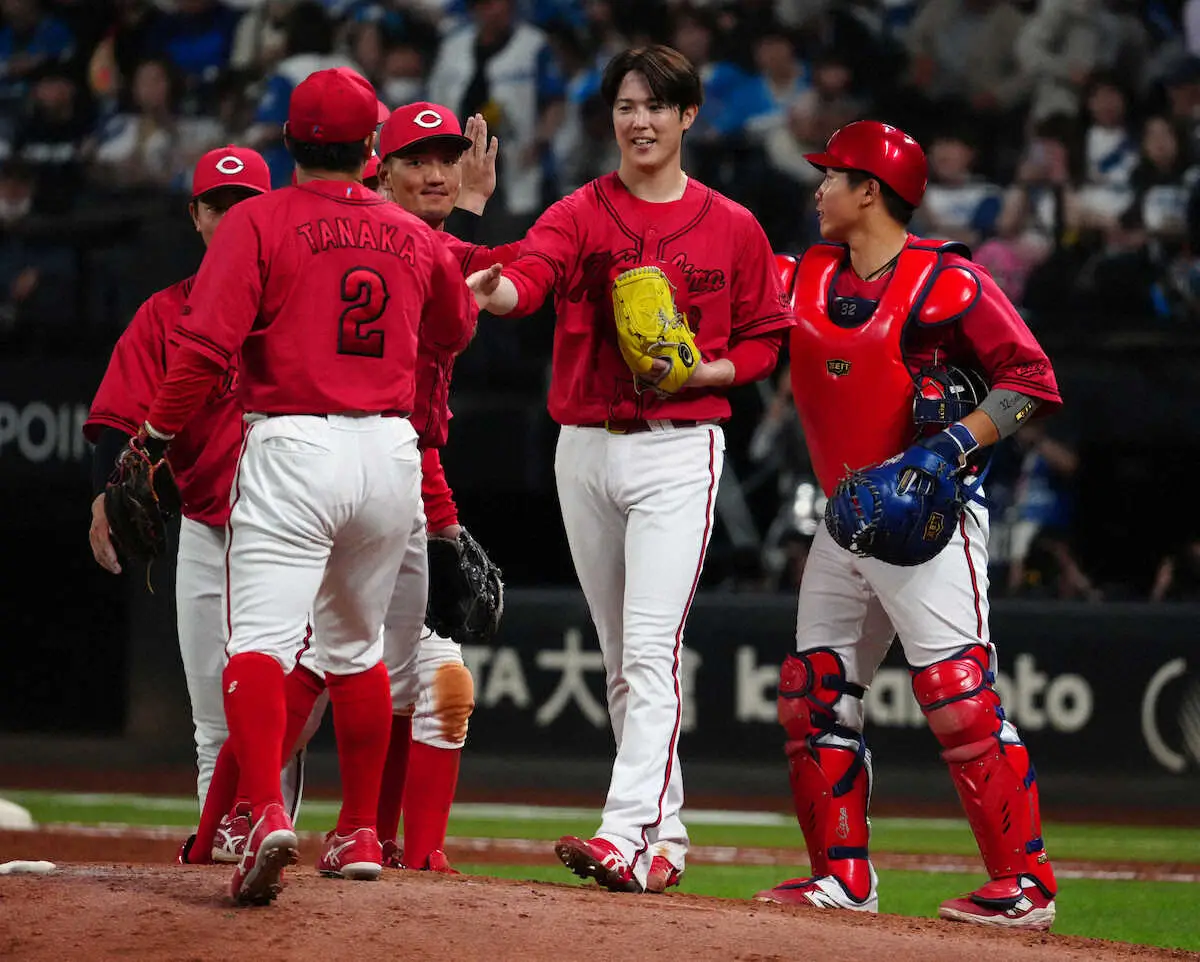 【画像・写真】新庄監督　133球完投の広島・森下に拍手「真剣勝負だけど、踏ん張れっていう気持ちで見ていた」