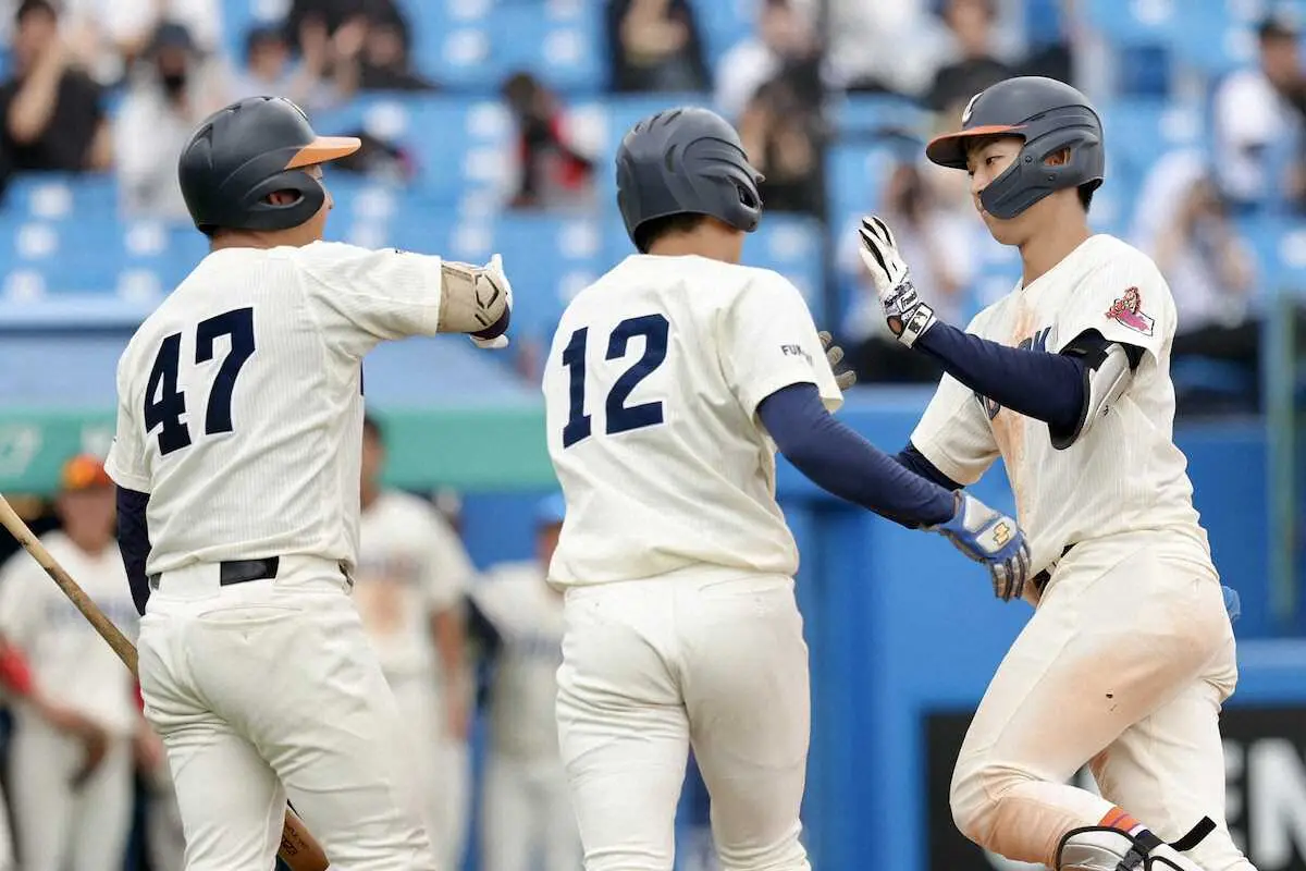 【画像・写真】【大学選手権】東北福祉大が7年ぶり決勝進出　14安打8得点で青学大の3連覇を阻止