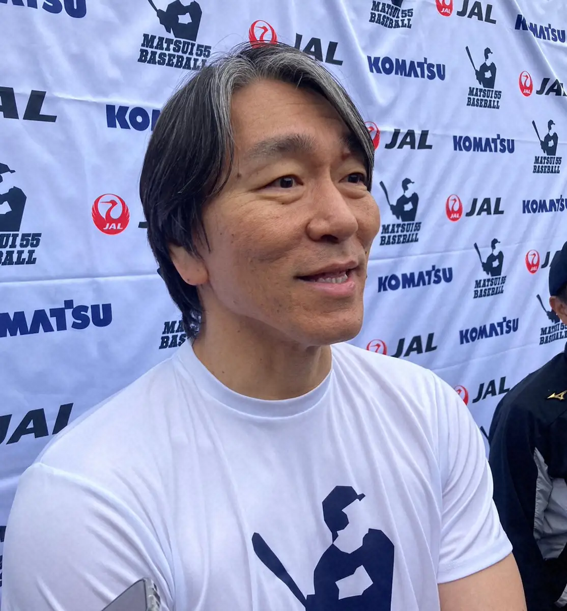【画像・写真】松井秀喜氏　51歳“1号本塁打”放つ　長嶋さんは「天国でいろんな人につかまってると思う」