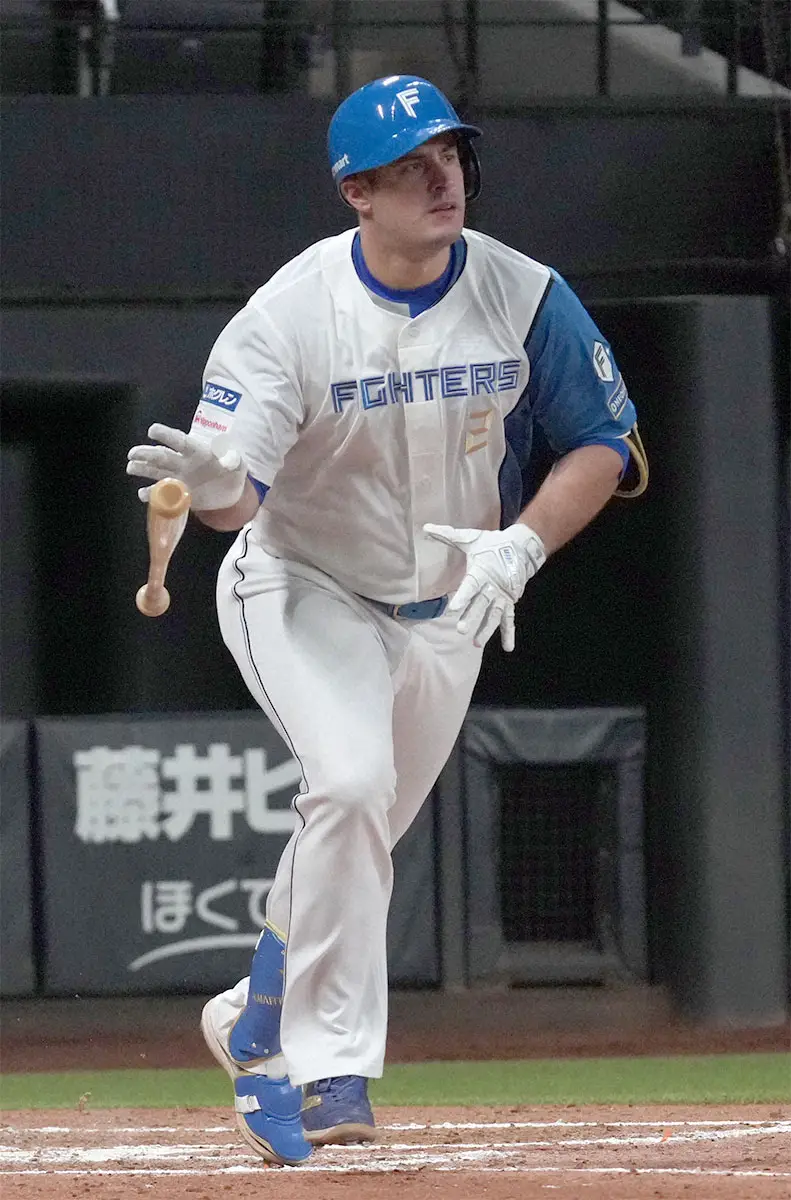 【画像・写真】日本ハム・マルティネス　17日の巨人戦で1軍復帰