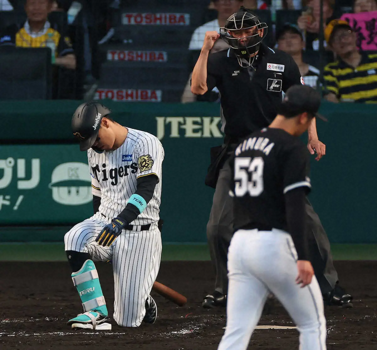 【画像・写真】阪神主軸空回り…4番佐藤輝4三振、5番大山3三振　藤川監督「心を鍛えて強くなって」