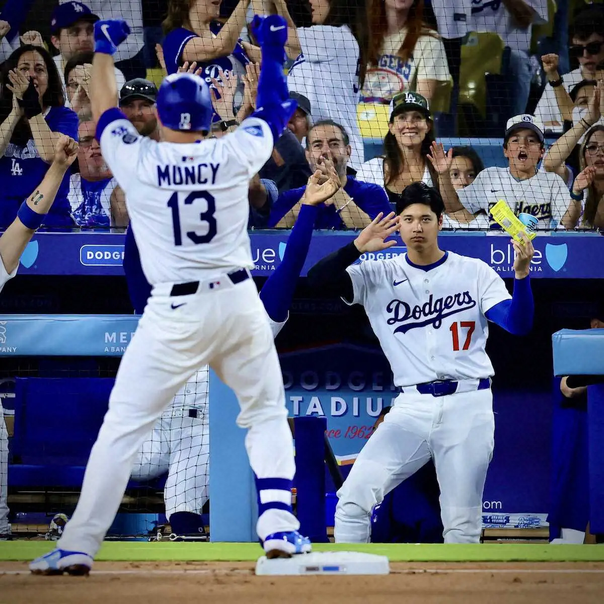 【画像・写真】劇的サヨナラ勝利の興奮冷めやらぬ中…大谷翔平は試合終了12分後に帰路へ「お疲れ様でした」2戦無安打