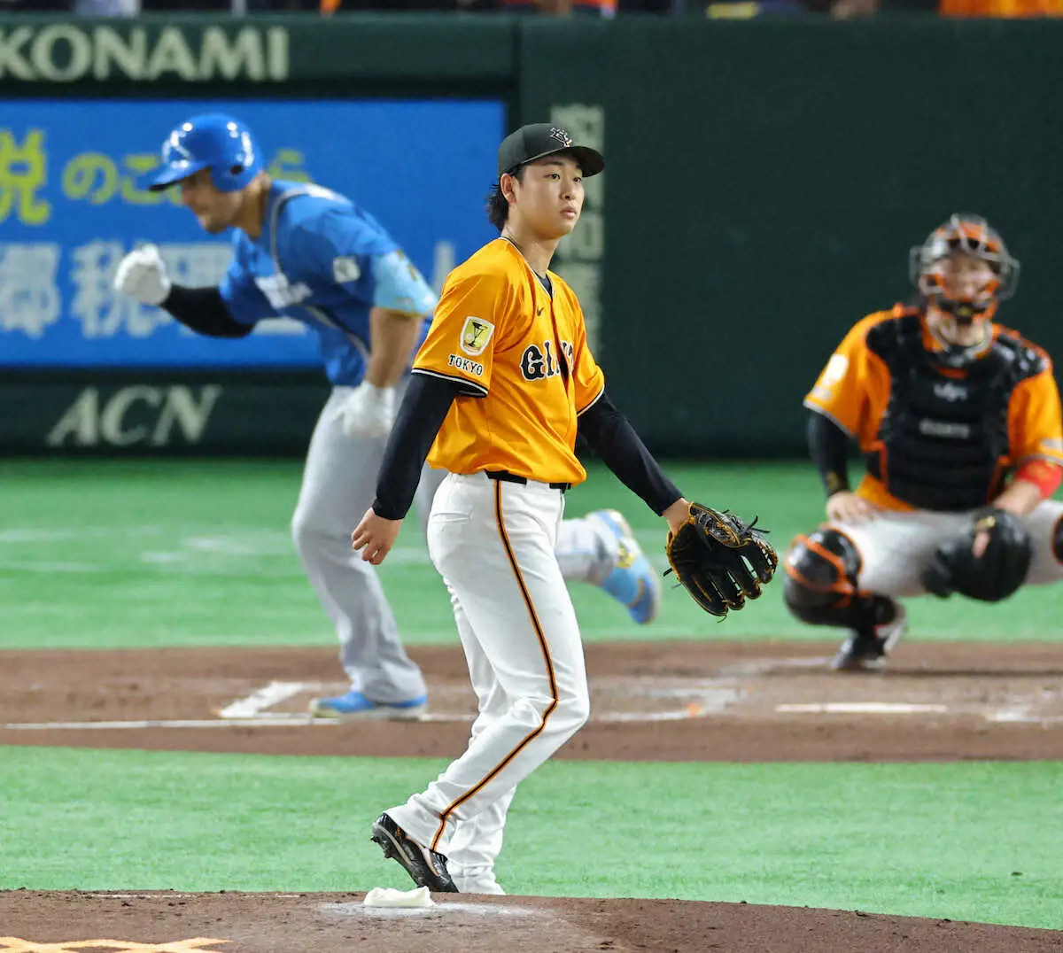 【画像・写真】巨人が3試合連続で先制許す　2死からボテボテのゴロが内野安打、次の球を打たれて適時二塁打に